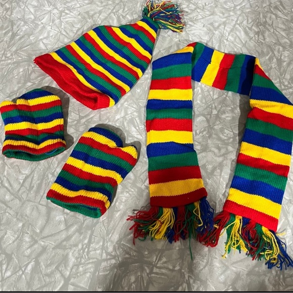 Vintage Build-a-Bear Winter Scarf, Hat, and Mittens Set - Picture 1 of 1